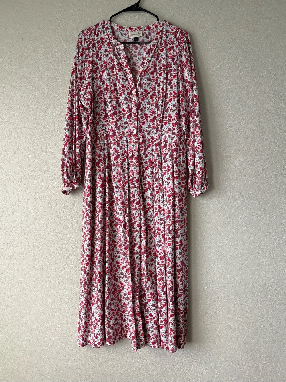 Universal Thread Red Floral Midi Dress with V-Neck and Balloon Sleeves | L - Picture 2 of 8